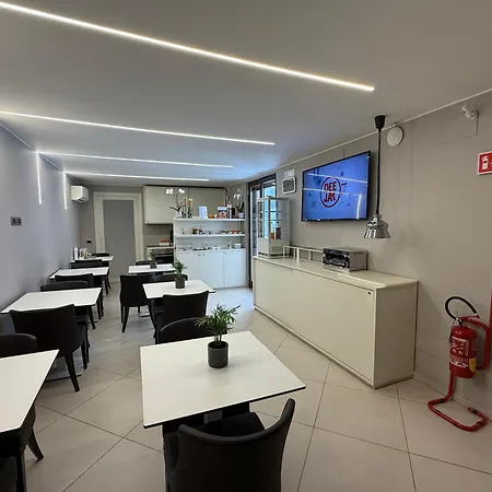 Etnea Style Catania Comfort Rooms-3